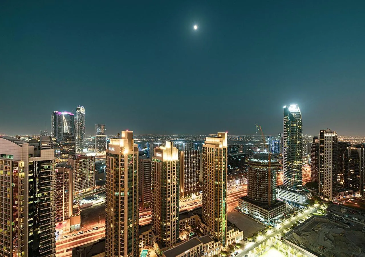 Elegant 1Br With Skyline Views In Downtown Dubai Apartment