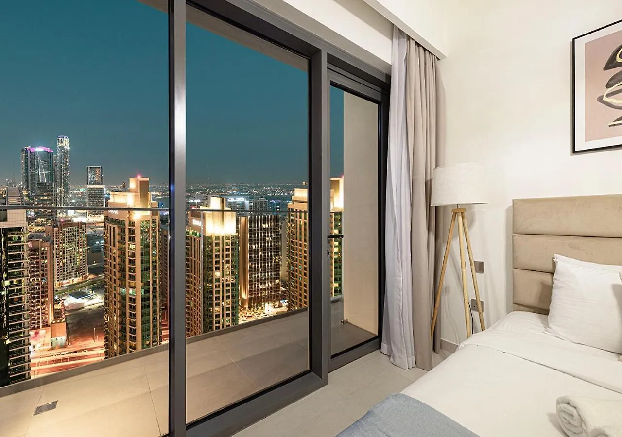 Elegant 1Br With Skyline Views In Downtown Dubai Apartment United Arab Emirates