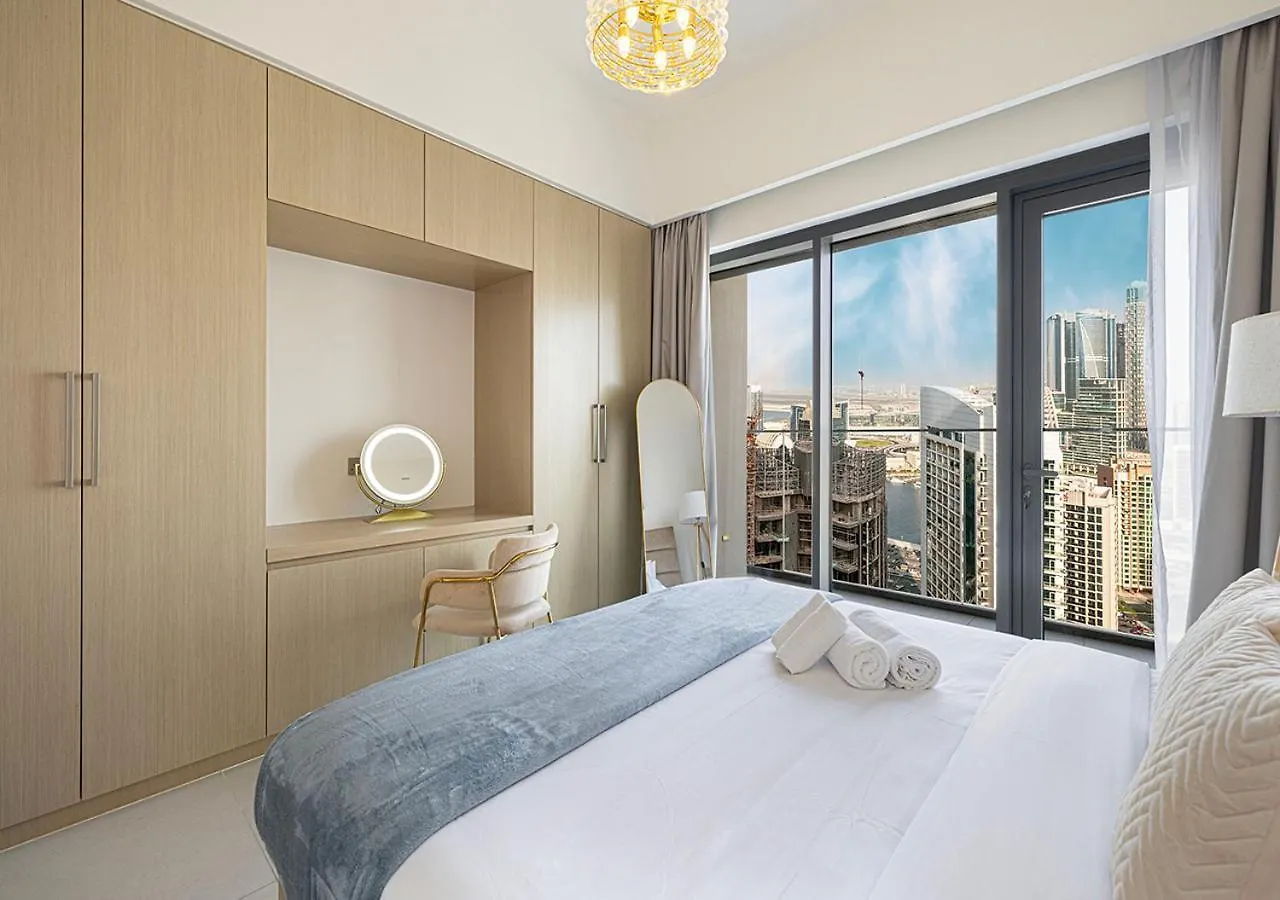 Elegant 1Br With Skyline Views In Downtown Dubai Apartment United Arab Emirates