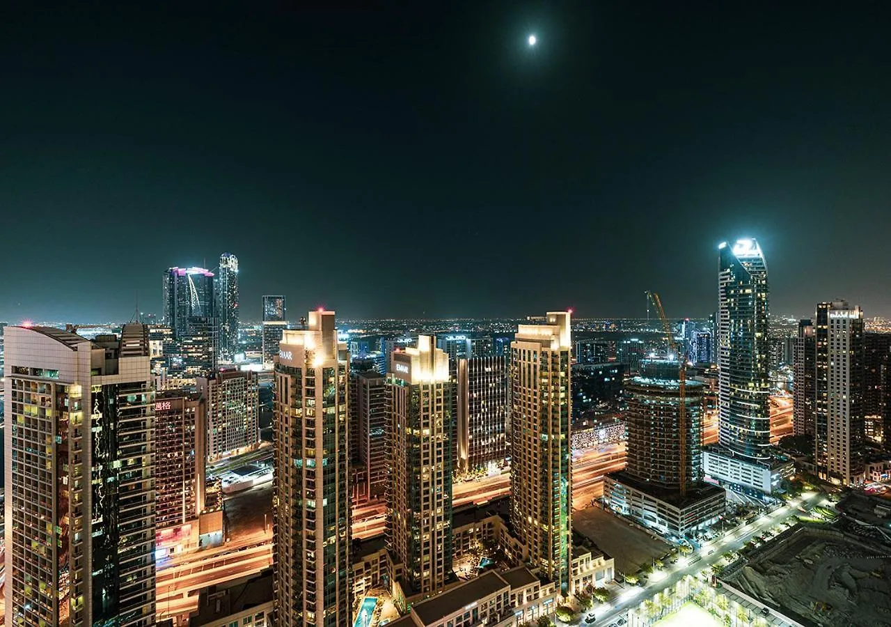 Elegant 1Br With Skyline Views In Downtown Dubai Apartment