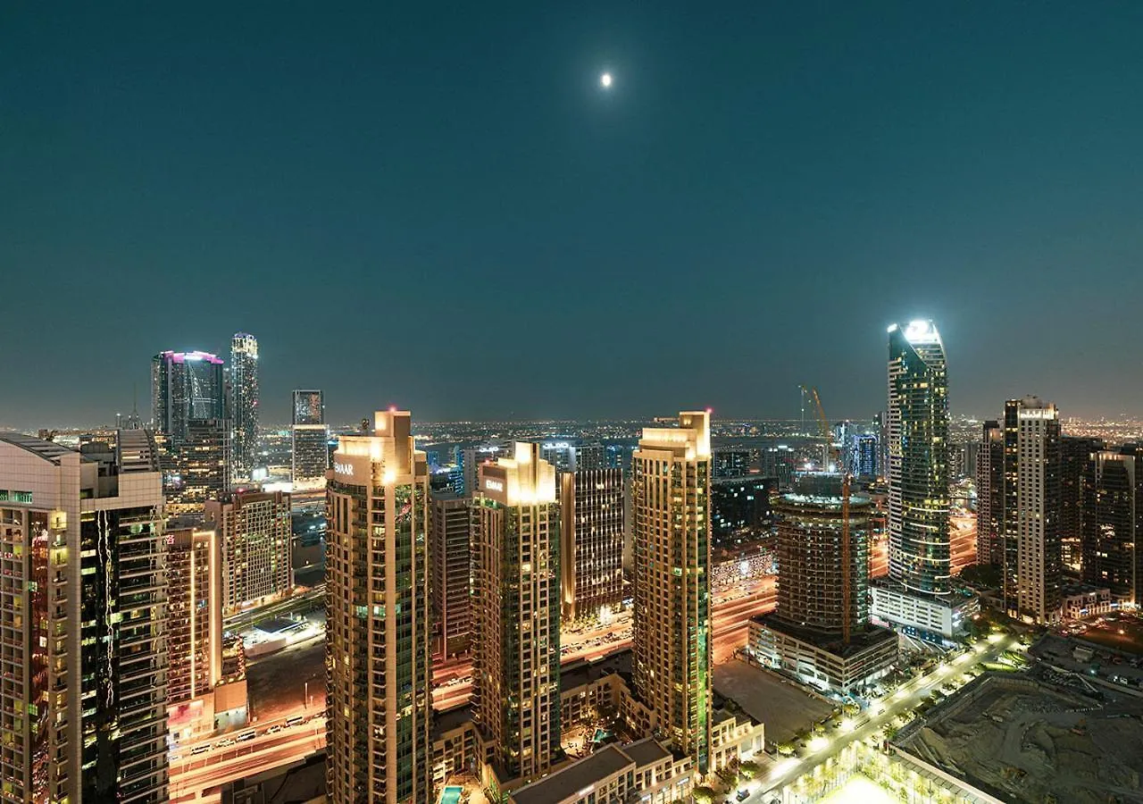Elegant 1Br With Skyline Views In Downtown Dubai Apartment